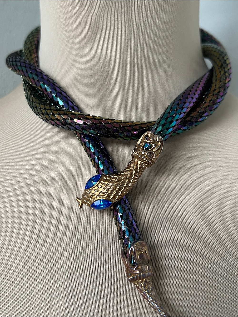Ultra Rare Peacock Iridescent Mesh Snake Belt Necklace 40” Lariat